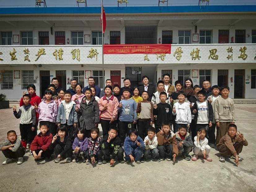 d5d4ea7ad97ecb06e323aa2b61351f6